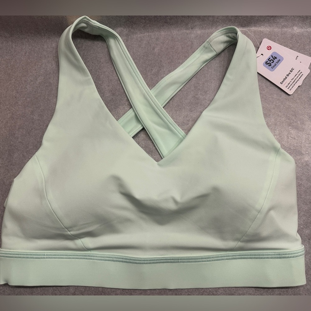 Lululemon Envital Bra Medium Support, B/C Cup
Mint Moment